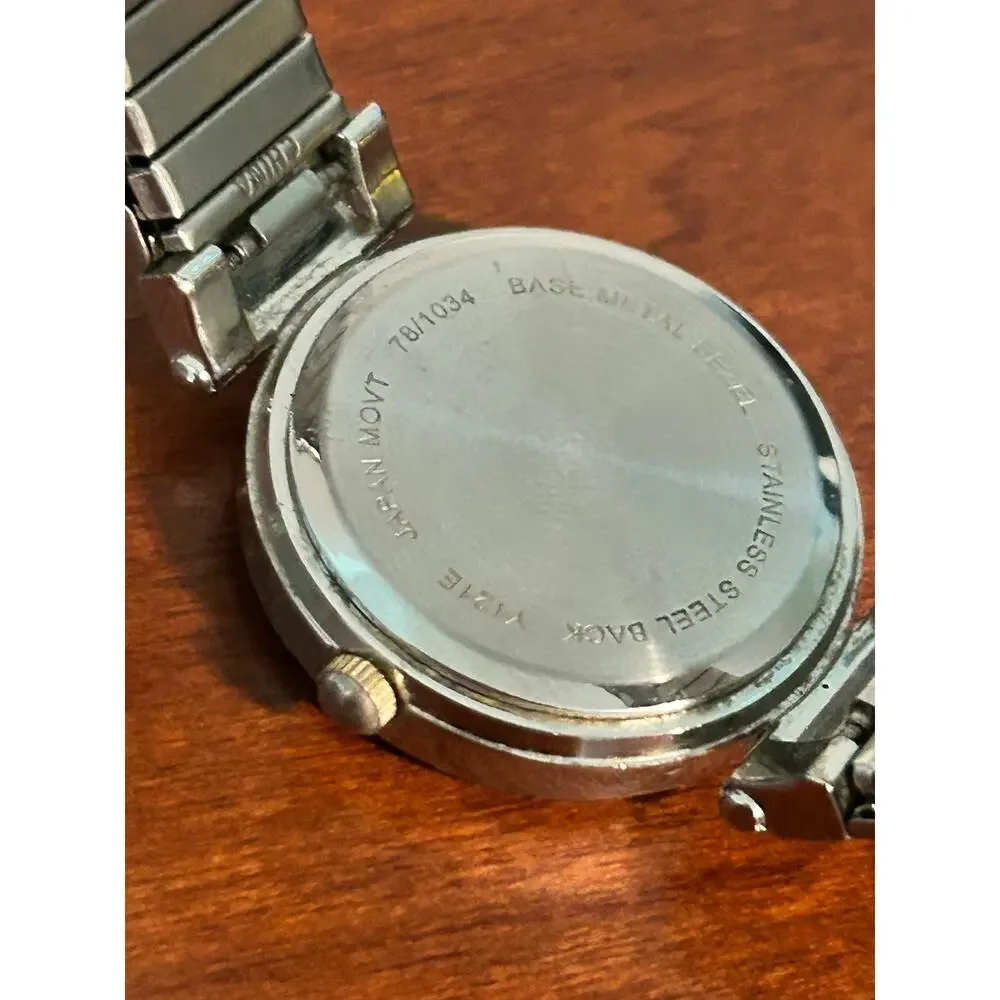 Treasured Times $15.00 Watch Collection Gld num wat 111